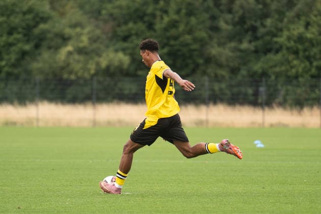 26.07.2026, GER Deutschland, Fussball, Saison 2026 2027, Testspiel zwischen Borussia Dortmund U23 vs Jong FC Utrecht Bennedikt Wüstenhagen Wuestenhagen (BV Borussia Dortmund U23, 9) Elfmeter zum 1:0, Tor, Torschuss Dortmund BVB-Trainingsgelände Hohenbuschei Nordrhein Westfalen Deutschland *** July 26, 2026, GER Germany, Soccer, 2026–2027 Season, Friendly match between Borussia Dortmund U23 and Jong FC Utrecht; Bennedikt Wüstenhagen (Wuestenhagen) of BV Borussia Dortmund U23; 9 penalty kicks resulting in a 1–0 score; goal; shot on goal; Dortmund BVB training facility in Hohenbuschei, North Rhine-Westphalia, Germany Copyright: xnordphotoxGmbHx xSchulzex