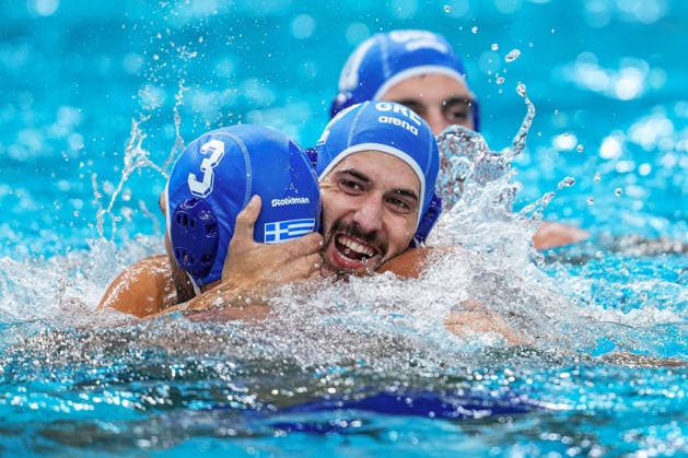 July 26, 2026, Sydney, Nsw, Australia: Greek players celebrate after defeating Hungary in the Men s gold medal match at the 2026 World Aquatics Men s Water polo, Wasserball World Cup Water Polo 2026: World Aquatics MenÃ¢â‚¬â ¢S Water Polo World Cup  - ZUMAt173 20260726_zsp_t173_064 Copyright: xStephanexThomasx