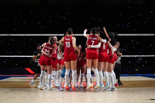 Turkiye win 2nd Women’s Nations League title with victory over Brazil MACAO, CHINA - JULY 26: Players of Turkiye celebrate after winning the 2026 FIVB Volleyball Nations League (VNL) women s final match between Turkiye and Brazil at the East Asian Games Dome in Macao, China, on July 26, 2026. Turkiye’s national women’s volleyball team defeated Brazil 3-1 in the 2026 FIVB Volleyball Nations League final to win the tournament for the second time in their history. Dilara Irem Sancar Anadolu Macao China. Editorial use only. Please get in touch for any other usage.  Copyright: x2026xAnadoluxDilaraxIremxSancarx
