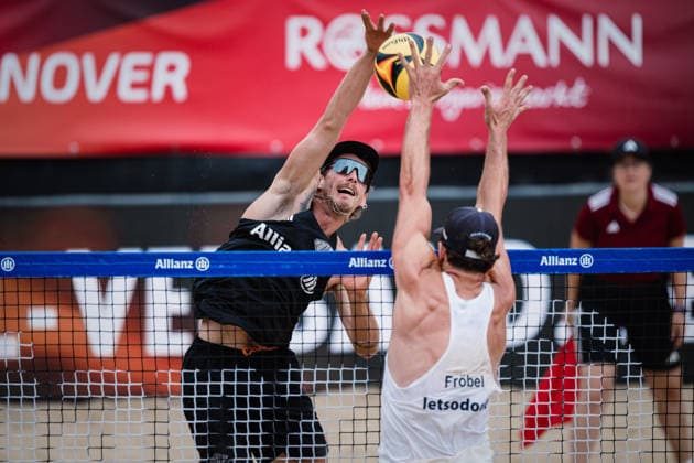 Sport Bilder des Tages Die Finals 2026 - Beachvolleyball, 26.07.2026 Eintracht Spontent ist deutscher Meister im Beachvolleyball; Die Finals 2026 - Beachvolleyball am 26.07.2026 am Opernplatz, Hannover *** The 2026 Beach Volleyball Finals, July 26, 2026: Eintracht Spontent is the German beach volleyball champion. The 2026 Beach Volleyball Finals took place on July 26, 2026, at Opernplatz in Hanover. Copyright: xBEAUTIFULxSPORTS Tonhäuserx