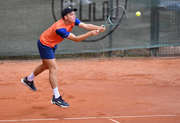 Tennis 1. Herren Bundesliga Saison 2026 TC Bredeney - Kölner THC Stadion Rot-Weiss am 26.07.2026 am Zeißbogen in Essen Guy den Ouden ( TC Bredeney ) Nordrhein-Westfalen Deutschland *** Men s Tennis 1 Bundesliga, 2026 Season, TC Bredeney vs. Kölner THC, Rot Weiss Stadium, July 26, 2026, at Zeißbogen in Essen, Guy den Ouden, TC Bredeney, North Rhine-Westphalia, Germany