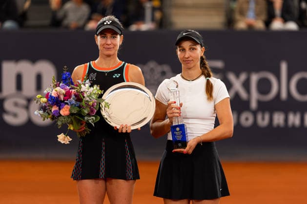 Sport Bilder des Tages Anna Bondar (HUN) und Tamara Korpatsch (GER) nach Sieg Spielende mit dem Pokal, GER, Anna Bondar vs Tamara Korpatsch, Tennis, MSC Hamburg Ladies Open WTA, Tennis Damen 250, Finale, 26.07.2026 GER, Anna Bondar vs Tamara Korpatsch, Tennis, MSC Hamburg Ladies Open WTA 250, Finale, 26.07.2026 Hamburg *** Anna Bondar (HUN) and Tamara Korpatsch (GER) with the trophy after the match, GER, Anna Bondar vs. Tamara Korpatsch, Tennis, MSC Hamburg Ladies Open WTA 250, Final, July 26, 2026, GER, Anna Bondar vs. Tamara Korpatsch, Tennis, MSC Hamburg Ladies Open WTA 250, Final, July 26, 2026, Hamburg Copyright: xEibner-Pressefoto MaxxVincenx EP_MVN