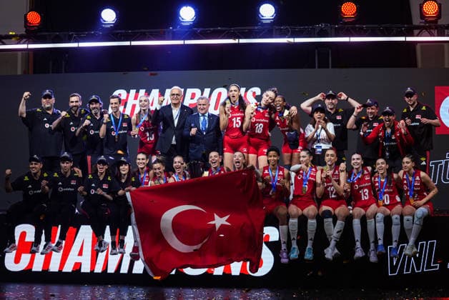 Turkiye win 2nd Women’s Nations League title with victory over Brazil MACAO, CHINA - JULY 26: Players of Turkiye celebrate after winning the 2026 FIVB Volleyball Nations League (VNL) women s final match between Turkiye and Brazil at the East Asian Games Dome in Macao, China, on July 26, 2026. Turkiye’s national women’s volleyball team defeated Brazil 3-1 in the 2026 FIVB Volleyball Nations League final to win the tournament for the second time in their history. Turkish Youth and Sports Minister Osman Askin Bak (rear-C) and Turkish Volleyball Federation President Mehmet Akif Ustundag (rear-6th L) also attended the trophy ceremony. Dilara Irem Sancar Anadolu Macao China. Editorial use only. Please get in touch for any other usage.  Copyright: x2026xAnadoluxDilaraxIremxSancarx