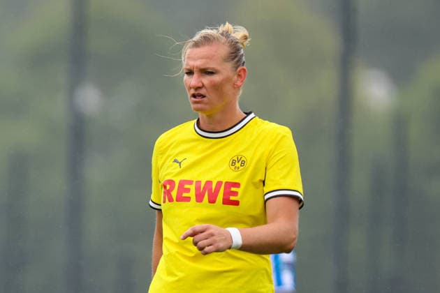 Dortmund, Deutschland: 26.07.2026 - Testspiel - BVB Frauen vs. SC Heerenveen Frauen Im Bild: Alexandra Popp (BVB) *** Dortmund, Germany, July 26, 2026: Friendly match between BVB Women and SC Heerenveen Women. Pictured: Alexandra Popp (BVB) Copyright: HMBxMedia MadeleinexFantini