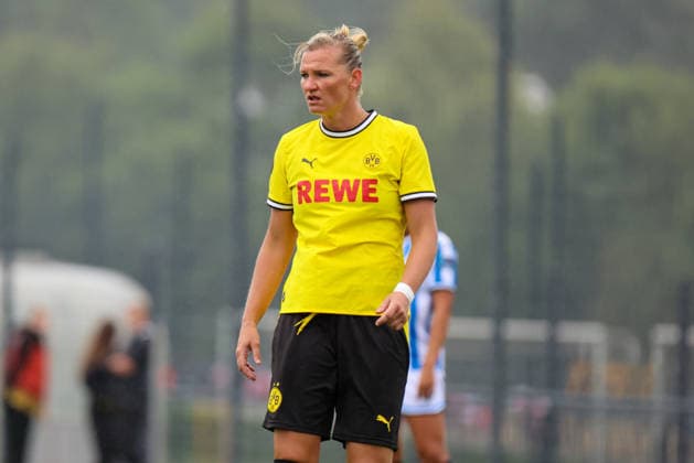 Dortmund, Deutschland: 26.07.2026 - Testspiel - BVB Frauen vs. SC Heerenveen Frauen Im Bild: Alexandra Popp (BVB) *** Dortmund, Germany, July 26, 2026: Friendly match between BVB Women and SC Heerenveen Women. Pictured: Alexandra Popp (BVB) Copyright: HMBxMedia MadeleinexFantini