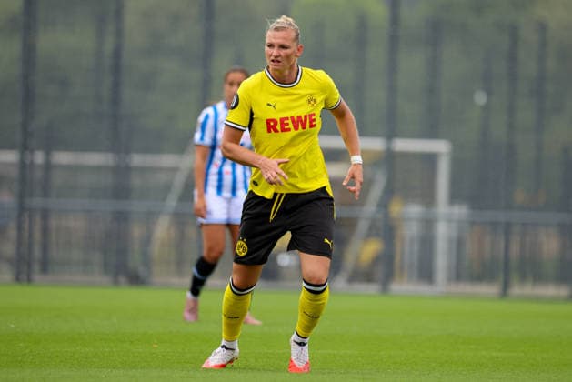 Dortmund, Deutschland: 26.07.2026 - Testspiel - BVB Frauen vs. SC Heerenveen Frauen Im Bild: *** Dortmund, Germany, July 26, 2026: Friendly Match: BVB Women vs. SC Heerenveen Women. Pictured Copyright: HMBxMedia MadeleinexFantini