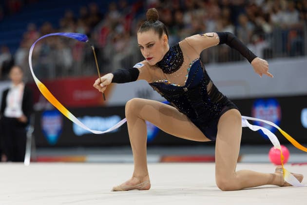 Deutsche Meisterschaften in der Rhythmische Sportgymnastik 2026, Gerätefinals Darja Varfolomeev (TSV Schmiden) mit dem Band. Deutsche Meisterschaften in der Rhythmischen Sportgymnastik, Gerätefinals, Einzel, am 26. Juli 2026 in der ZAG-Arena in Hannover., Hannover Niedersachsen Deutschland ZAG Arena *** 2026 German Rhythmic Gymnastics Championships, Apparatus Finals: Darja Varfolomeev (TSV Schmiden) with the ribbon. German Rhythmic Gymnastics Championships, Apparatus Finals, Individual, on July 26, 2026, at the ZAG Arena in Hanover, Hanover, Lower Saxony, Germany, ZAG Arena