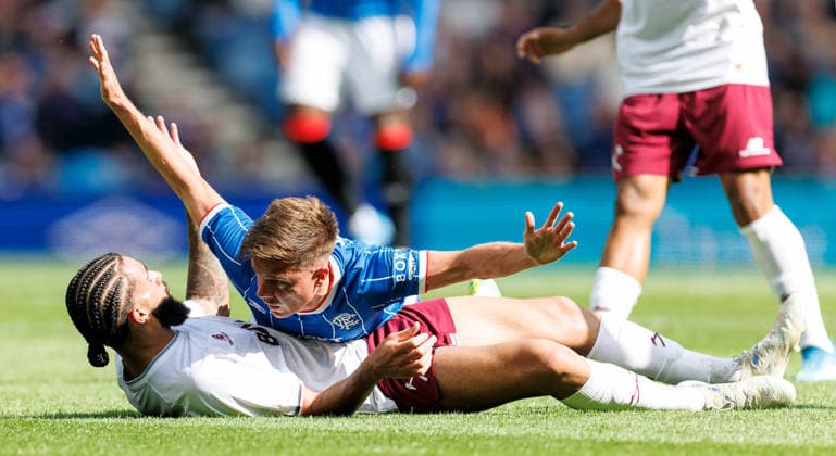 Sport Bilder des Tages 26.07.2026 Rangers v West Ham: Cammy Devlin of Rangers and Pablo Felipe Pereira de Jesus  Copyright: xWilliexVassx NINTCHDBPICT001097738682