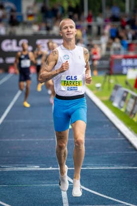 Deutsche Leichtathletik-Meisterschaften; Bochum-Wattenscheid, 26.07.2026 Deutscher Meister über 1500m: Robert Farken (SG Motor Gohlis-Nord Leipzig); Deutsche Leichtathletik-Meisterschaften am 26.07.2026 im Lorheide-Stadion, Bochum-Wattenscheid (Nordrhein-Westfalen). *** German Track and Field Championships, Bochum Wattenscheid, July 26, 2026; German 1,500-meter Champion: Robert Farken, SG Motor Gohlis Nord Leipzig; German Track and Field Championships on July 26, 2026, at Lorheide Stadium, Bochum-Wattenscheid, North Rhine-Westphalia Copyright: xBEAUTIFULxSPORTS LeahxKohringx
