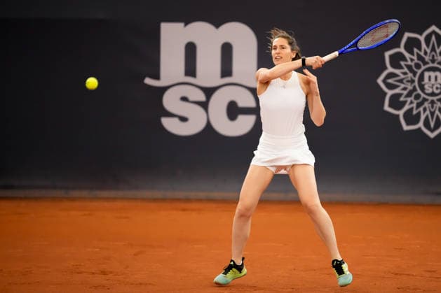 MSC Hamburg Ladies Open - Day 7 Andrea Petkovic of Germany plays during an exhibition match against Martina Hingis of Switzerland at the 2026 MSC Hamburg Ladies Open women s tennis tournament at Am Rothenbaum in Hamburg, Germany. Hamburg Hamburg Germany  Copyright: xOwenxHammondx originalFilename:hammond-2026msch260726_npevL.jpg