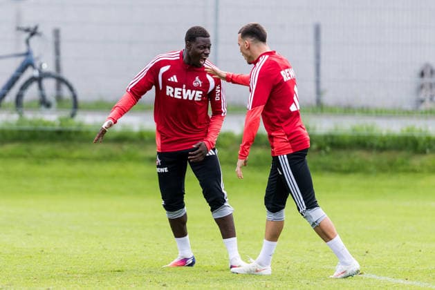 ST. JOHANN IN TIROL, AUSTRIA - JULY 26: Ragnar Ache (1. FC Koeln, 9) and Said El Mala (1. FC Koeln, 13) cheering together during a training session at trainings camp in Kitzbuehel of season 2026 27 at Koasastadion on July 26, 2026 in St. Johann in Tirol, Austria. Austria Copyright: xSteffiexWunderlx