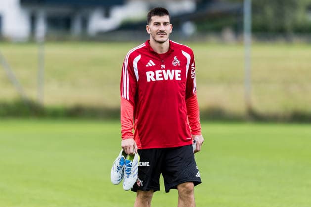 ST. JOHANN IN TIROL, AUSTRIA - JULY 26: Luka Lochoshvili (1. FC Koeln, 24) during a training session at trainings camp in Kitzbuehel of season 2026 27 at Koasastadion on July 26, 2026 in St. Johann in Tirol, Austria. Austria Copyright: xSteffiexWunderlx