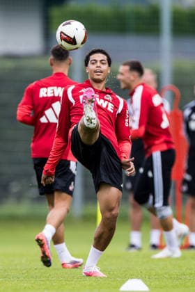 ST. JOHANN IN TIROL, AUSTRIA - JULY 26: Jahmai Simpson-Pusey (1. FC Koeln, 22) controls the ball during a training session at trainings camp in Kitzbuehel of season 2026 27 at Koasastadion on July 26, 2026 in St. Johann in Tirol, Austria. Austria Copyright: xSteffiexWunderlx