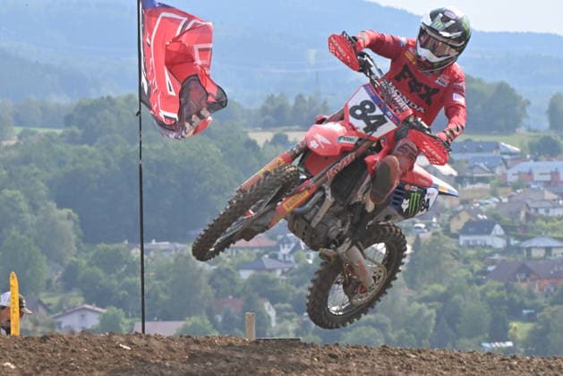 Czech Republic Grand Prix, Final round of the MXGP category in Loket, Czech Republic, July 26, 2026. Pictured winner Jeffrey Herlings of Netherlands with Honda competes during the race. (CTKxPhoto SlavomirxKubes) CTKPhotoP2026072604209  CTKPhotoP2026072604209