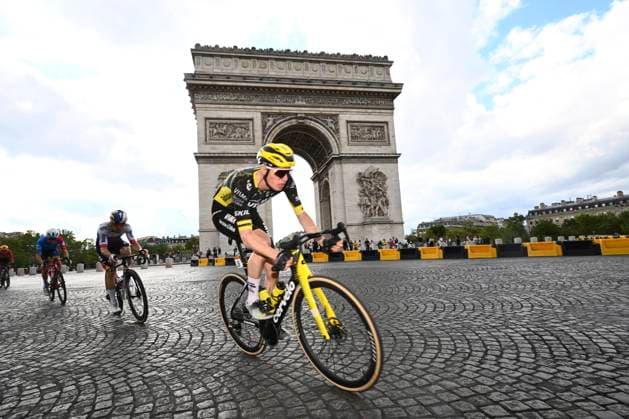 Tour de France 2026 Stage 21 PARIS CHAMPS-ELYSEES, FRANCE - JULY 26 : Jorgenson Matteo (USA) of Team Visma Lease a Bike at Arc de Triomphe during stage 21 of the 113rd edition of Tour de France an UCI World Tour 2.UWT cycling road race stage for Men Elite of 130 km with start in Thoiry and finish in Paris Champs-Elysees on July 26, 2026 in Paris Champs-Elysees, France, 26 07 2026 Paris Champs-Elysees France  Copyright: xGvgx