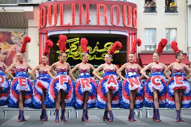 Sport Bilder des Tages Illustration picture taken at The Moulin Rouge during stage 21 of the 2026 Tour de France cycling race, a stage of 130km from Thoiry to Paris Champs-Elysees , on Sunday 26 July 2026. The 113th edition of the Tour de France starts on Saturday 4 July in Barcelona, Spain, and will finish in Paris, France on the 26th of July. DAVIDxPINTENS  x182103333x