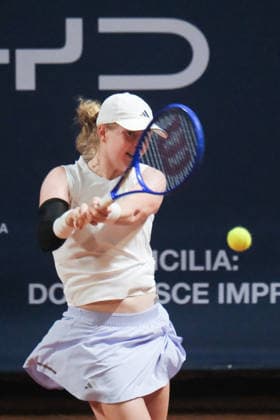 IPA87023037 - Palermo, Italy, July 2026. Country Time Club, women s singles final at the 2026 Palermo Ladies Open, a professional women s tennis tournament on the WTA, Tennis Damen 125 circuit. Pictured: Francesca Jones vs. Fiona Ferro  Copyright: xFedericoxSerra IPAxSportx xx 87023037