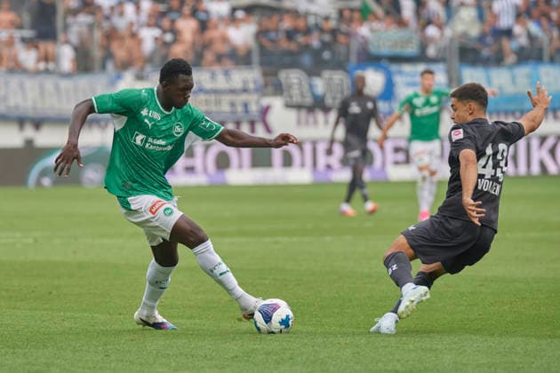Brack Super League 2026 2027 FC St. Gallen 1879 vs. FC Zürich, St. Gallen, Schweiz St. Gallen, Schweiz, 26. Juli 2026. Enoch Owusu während des Brack Super League Spiels FC St. Gallen 1879 gegen FC Zürich in St. Gallen. *** Brack Super League 2026–2027: FC St. Gallen 1879 vs. FC Zurich, St. Gallen, Switzerland; St. Gallen, Switzerland, July 26, 2026; Enoch Owusu during the Brack Super League match between FC St. Gallen 1879 and FC Zurich in St. Gallen