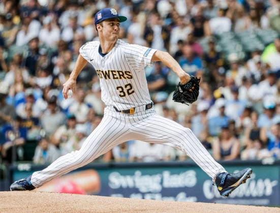 Milwaukee Brewers starting pitcher Jacob Misiorowski throws in the first inning of the MLB, Baseball Herren, USA game between the Colorado Rockies and the Milwaukee Brewers at American Family Field in Milwaukee, Wisconsin on Sunday July 26, 2026.  MIL20260726803 TANNENxMAURY