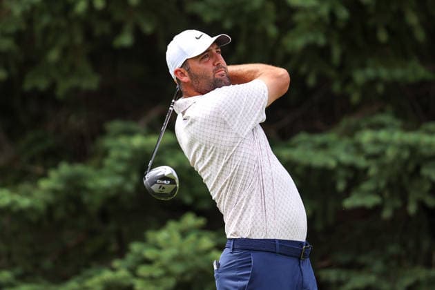 Scottie Scheffler of the United States hits his tee shot on the second tee during the final round of the 2026 3M Open at TPC Twin Cities on July 26, 2026 in Blaine, Minnesota. CSM Golf 2026: PGA, Golf Herren 3M Open: Final Round  - ZUMAc04_ 20260726_zma_c04_030 Copyright: xStevenxGarciax
