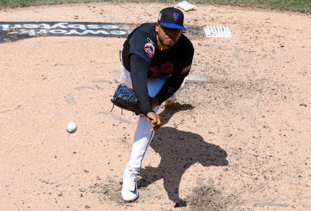 New York Mets starting pitcher Freddy Peralta throws a pitch in the third inning against the Los Angeles Dodgers at Citi Field on Sunday, July 26, 2026 in New York City.  NYP20260726127 JOHNxANGELILLO
