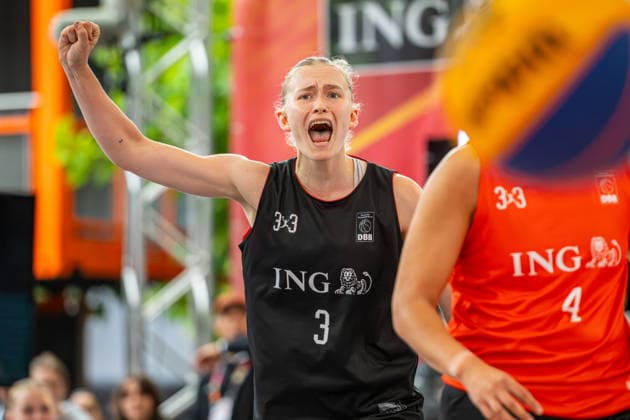 SVD 49 Dortmund (orange) gegen Wedel (schwarz) - Finale Frauen - 3x3 Basketball - Die Finals 2026 (26.07.2026, Neues Rathaus (Hannover, GER), *** SVD 49 Dortmund (orange) vs. Wedel (black) Women s 3x3 Basketball Final, The Finals 2026, July 26, 2026, New City Hall, Hanover, GER, Copyright: xJanxGuentherx