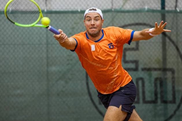Tennis in Essen ** NUR FÜR REDAKTIONELLE ZWECKE ** EDITORIAL USE ONLY **<p>Tennis Bundesliga: TC Bredeney gegen den Kölner THC Stadion Rot-Weiss am 26.7. 2026 auf der Platzanlage am Zeißbogen 29. Jan-Lennard Struff (Bredeney) spielte gegen Jan Choinski (Köln) Michael Gohl FUNKE Foto Service< p> Deutschland Nordrhein-Westfalen Essen Copyright: MichaelxGohl *** Tennis in Essen ** FOR EDITORIAL PURPOSES ONLY ** EDITORIAL USE ONLY ** p Tennis Bundesliga: TC Bredeney vs. Cologne’s THC Stadion Rot Weiss on July 26, 2026, at the tennis complex at Zeißbogen 29. Jan Lennard Struff (Bredeney) played against Jan Choinski (Cologne). Michael Gohl, FUNKE Photo Service. p Sports, Germany, North Rhine-Westphalia, Essen. Copyright MichaelxGohl Copyright: MichaelxGohl doc86w03q6wflx16zu5xsfz ,EDITORIAL USE ONLY