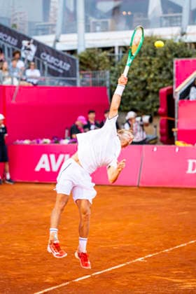 July 26, 2026, Cascais, Lisbon, Portugal: Luca Van Assche during the final of the Millennium Estoril Open at the Estoril Tennis Club on july 26, 2026 in Estoril, Cascais, Portugal. Cascais Portugal - ZUMAr200 20260726_zsp_r200_042 Copyright: xNunoxReisinhox
