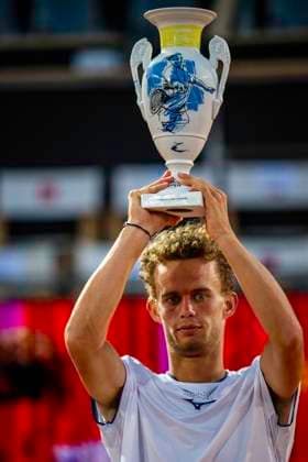 July 26, 2026, Cascais, Lisbon, Portugal: Luca Van Assche after winning the final of the Millennium Estoril Open at the Estoril Tennis Club on july 26, 2026 in Estoril, Cascais, Portugal. Tennis 2026: Millennium Estoril Open - Luca Van Assche 2 Vs 1 Alexander Blockx  - ZUMAr200 20260726_zsp_r200_091 Copyright: xNunoxReisinhox