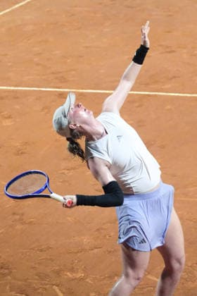 IPA87027474 - Palermo, Italy, July 2026. Country Time Club, women s singles final at the 2026 Palermo Ladies Open, a professional women s tennis tournament on the WTA, Tennis Damen 125 circuit. Pictured: Francesca Jones vs. Fiona Ferro  Copyright: xFedericoxSerra IPAxSportx xx 87027474
