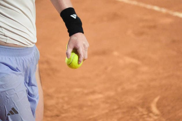 IPA87027551 - Palermo, Italy, July 2026. Country Time Club, women s singles final at the 2026 Palermo Ladies Open, a professional women s tennis tournament on the WTA, Tennis Damen 125 circuit. In the photo: Francesca Jones hands  Copyright: xFedericoxSerra IPAxSportx xx 87027551