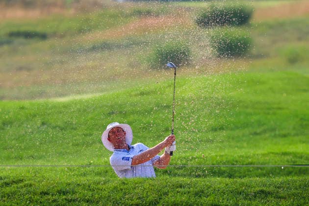 July 26, 2026, Blaine, Minnesota, United States: MAX GREYERSMAN watches his shot from the sand trap at hole one. This is the final day of the at TPC Twin Cities in Blaine Minnesota. Blaine United States - ZUMAt166 20260726_zsp_t166_036 Copyright: xMichaelxTurnerx