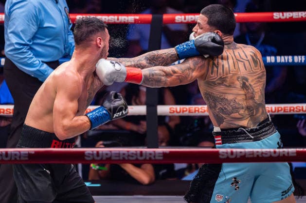 July 26, 2026, New York, New York, USA: EDGAR BERLANGA (teal trunks) battles STEVEN BUTLER in a super middleweight bout at Madison Square Garden in New York, New York. New York USA - ZUMAp109 20260726_zaf_p109_022 Copyright: xJoelxPlummerx