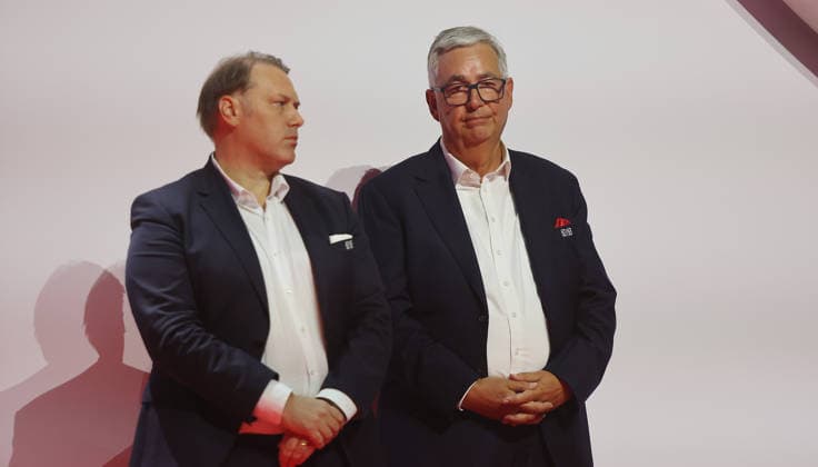 Stuttgart , VfB Stuttgart Mitgliederversammlung 2026 , von links: Stefan Jung Präsident Dietmar Allgaier *** Stuttgart, VfB Stuttgart 2026 General Meeting, from left: Stefan Jung, President Dietmar Allgaier