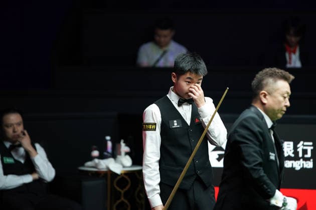 SHANGHAI, CHINA - JULY 27: Xu Jiarui of China reacts in the first round match against Xiao Guodong of China on day 1 of the Shanghai Masters 2026 at Luwan Gymnasium on July 27, 2026 in Shanghai, China.  Copyright: xTaixChengzhex 111656640128