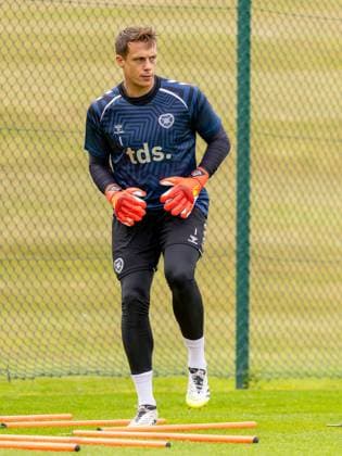 Alexander Schwolow of Hearts of Midlothian during Hearts training ahead of the clash with Sturm Graz Heart of Midlothian Training, Football, Oriam, Edinburgh, Scotland, UK - 27 Jul 2026Edinburgh Oriam Scotland United Kingdom EDITORIAL USE ONLY No use with unauthorised audio, video, data, fixture lists, club league logos or live services. Online in-match use limited to 120 images, no video emulation. No use in betting, games or single club league player publications.  Copyright: xAlanxRennie Shutterstockx 17015659ck