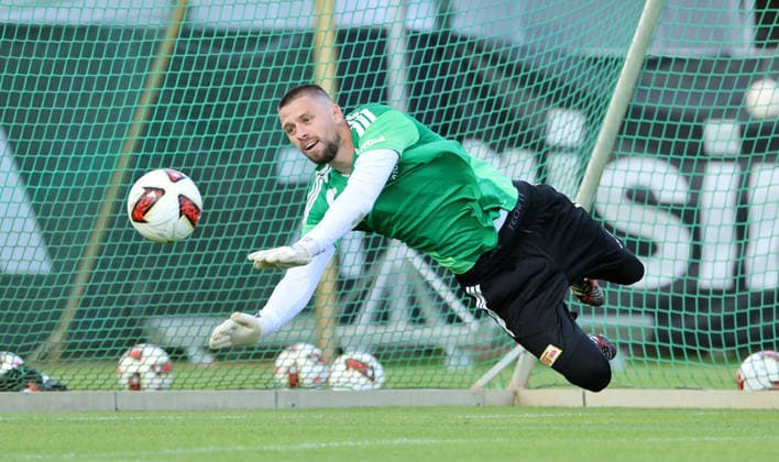Torwart Philip Menzel Einzelbild Freisteller Aktion Fußball Fussball Training Bundesliga Herren DFL Saison 2026 2027 27.07.2026 1.FC Union Berlin FCU DFL regulations prohibit any use of photographs as image sequences and or quasi-video. *** Goalkeeper Philip Menzel Single Image Cutout Action Sports Soccer Soccer Training Bundesliga Men s DFL Season 2026 2027 July 27, 2026 1. FC Union Berlin FCU DFL regulations prohibit any use of photographs as image sequences and or quasi-video
