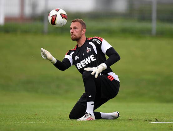 25.07.2026, xophax, Fussball 1.Bundesliga, 1.FC Koeln Trainingslager . Mannschaft des 1.FC Köln in Kitzbühel .Training in Sankt Johann. Marvin Schwäbe ( 1.FC Köln ) Kitzbühel *** July 25, 2026, xophax, Soccer, Bundesliga 1, 1. FC Köln Training Camp: 1. FC Köln Team in Kitzbühel; Training in Sankt Johann; Marvin Schwäbe; 1. FC Köln; Kitzbühel