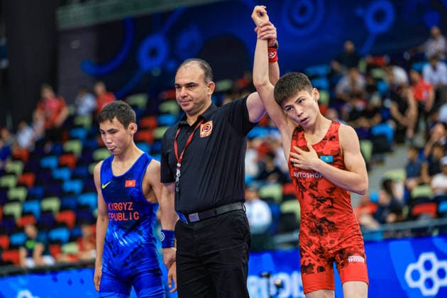 U17, U 17 Wrestling World Championships 48kg GR - Ali Almas (KAZ) df. Abdyshukur Aidarbekovich Durusalyev (KGZ) *** U17 Wrestling World Championships, 48 kg Greco-Roman: Ali Almas (KAZ) def. Abdyshukur Aidarbekovich Durusalyev (KGZ) Copyright: xUnitedxWorldxWrestlingx xAmirrezx UWW-U17-WC-BAKU-2026
