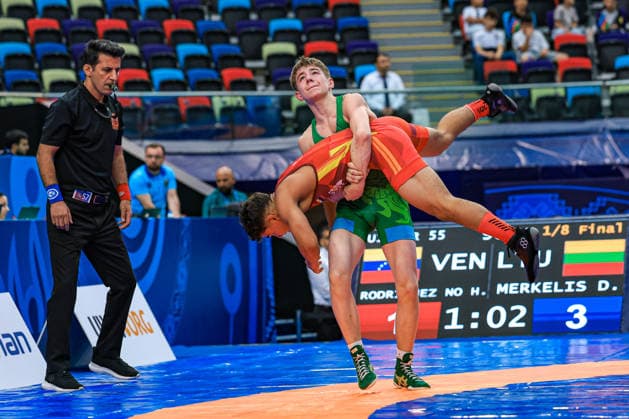 U17, U 17 Wrestling World Championships 55kg GR - Haniel De Jesus Rodriguez Nolaya (VEN) df. Domantas Merkelis (LTU) *** U17 Wrestling World Championships, 55 kg Greco-Roman: Haniel De Jesus Rodriguez (Nolaya, VEN) defeated Domantas Merkelis (LTU) Copyright: xUnitedxWorldxWrestlingx xAmirrezx UWW-U17-WC-BAKU-2026