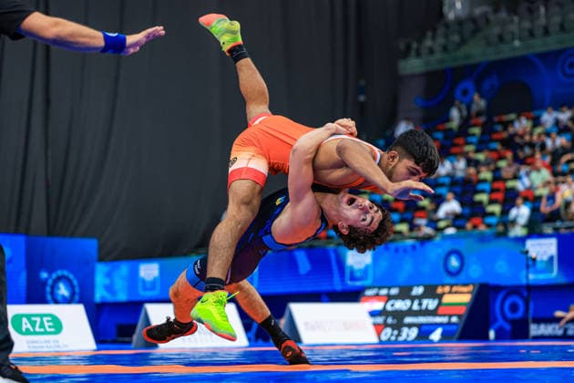 U17, U 17 Wrestling World Championships 65kg GR - Ibrahim Nasibov (UKR) df. Kunal Dagar (IND) *** U17 Wrestling World Championships, 65 kg Greco-Roman: Ibrahim Nasibov (UKR) defeated Kunal Dagar (IND) by fall Copyright: xUnitedxWorldxWrestlingx xAmirrezx UWW-U17-WC-BAKU-2026