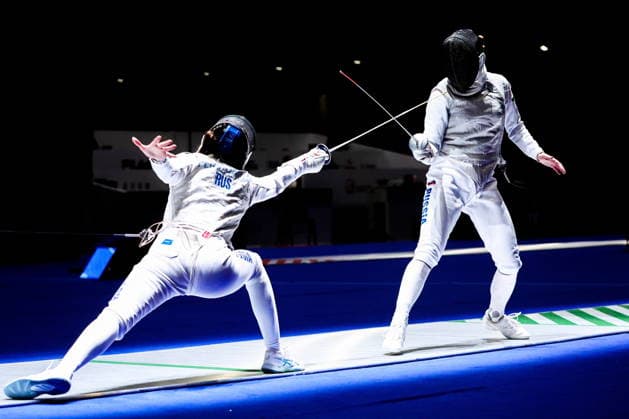 CHINA, HONG KONG - JULY 27, 2026: Russia s Vladislava Peniushkina (L) and Russia s Marta Martyanova compete in the ladies individual foil event at the 2026 Kerry Fencing World Championships. Mikhail Sinitsyn TASS  95532940
