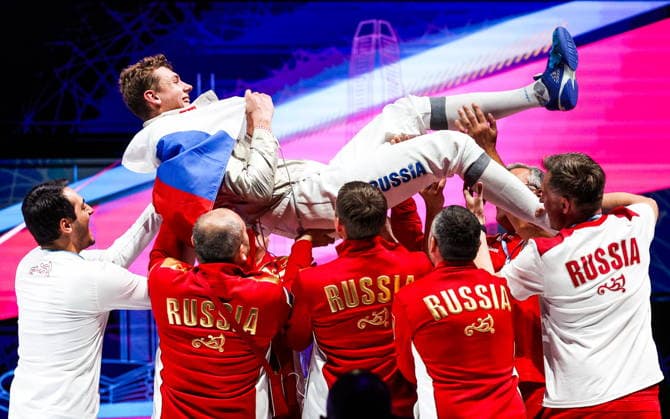CHINA, HONG KONG - JULY 27, 2026: 1placed Pavel Graudyn of Russia is thrown into the air during the men s individual sabre event at the 2026 Kerry Fencing World Championships 2026 Fencing World Championships In Hong Kong  - ZUMAt113 20260727_zaa_t113_312 Copyright: xMikhailxSinitsynx