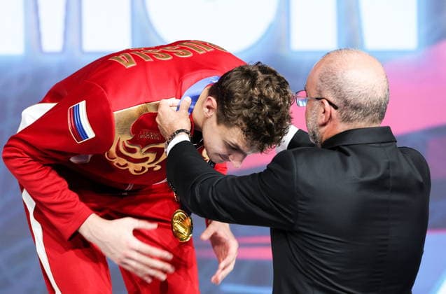 CHINA, HONG KONG - JULY 27, 2026: 1st placed Pavel Graudyn of Russia attends the award ceremony for the men s individual sabre event at the 2026 Kerry Fencing World Championships 2026 Fencing World Championships In Hong Kong  - ZUMAt113 20260727_zaa_t113_317 Copyright: xMikhailxSinitsynx