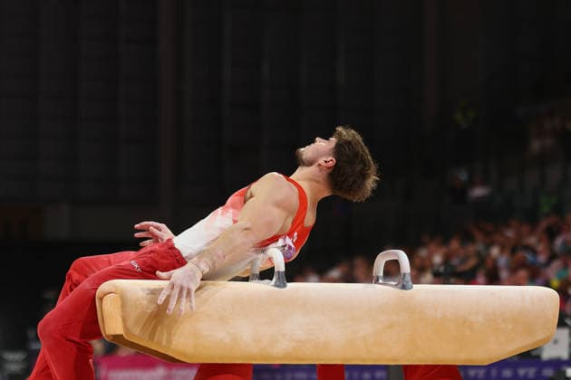 July 27, 2026, Glasgow, Scotland, Great Britain: ADAM TOBIN of England falls during his Artistic Gymnastics Men s Pommel Horse Final routine of the Commonwealth Games Glasgow 2026 at the Tollcross International Swimming Centre in Glasgow, Scotland Glasgow Great Britain - ZUMAc179 20260727_zep_c179_043 Copyright: xMickaelxChavetx