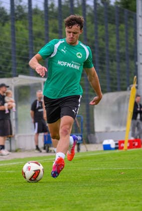 27.07.2026 - Fussball - 2. Bundesliga - Saison 2026 2027 - SpVgg Greuther Fürth Fuerth ( Kleeblatt ) - Training - - xwoxzix - Lukas Reich (2, SpVgg Greuther Fürth ) *** July 27, 2026 Soccer 2. Bundesliga 2026–2027 Season SpVgg Greuther Fürth Fürth Kleeblatt Training xwoxzix Lukas Reich 2, SpVgg Greuther Fürth