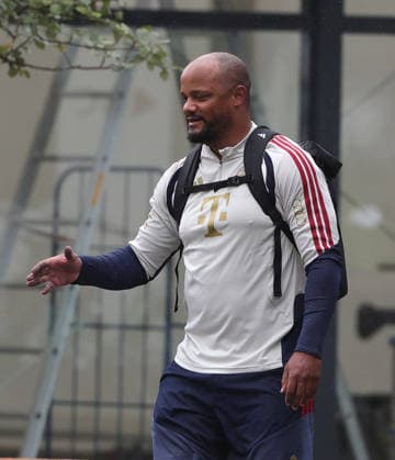 27.07.2026, FC Bayern Muenchen, Trainingslager am Tegernsee , Fussball, im Bild: Vincent Kompany (FC Bayern Muenchen) *** July 27, 2026, FC Bayern Munich, Training Camp at Lake Tegernsee, Soccer, Sports, Pictured: Vincent Kompany, FC Bayern Munich
