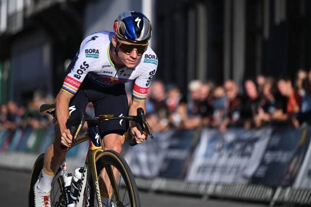 Belgian Remco Evenepoel of Red Bull-BORA-hansgrohe pictured in action during the Natourcriterium Aalst cycling event, Monday 27 July 2026, in Aalst. The traditional criteriums are local showcases for which mainly cyclists who rode the Tour de France are invited. ELIASxROM  x182180629x