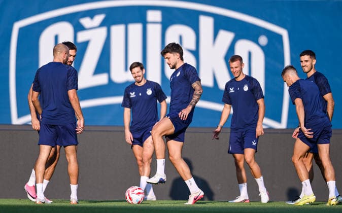 Football, Champions League qualifiers, Dinamo Zagreb, training