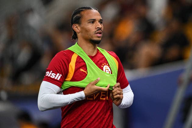 Galatasaray v Venezia FC - Friendly LINZ, AUSTRIA - JULY 27: Leroy Sane of Galatasaray warms up ahead of a pre-season friendly match between Galatasaray and Italy s Venezia FC at Hofmann Personal Stadion in Linz, Austria, on July 27, 2026. Akin Celiktas Anadolu Linz Austria. Editorial use only. Please get in touch for any other usage.  Copyright: x2026xAnadoluxAkinxCeliktasx